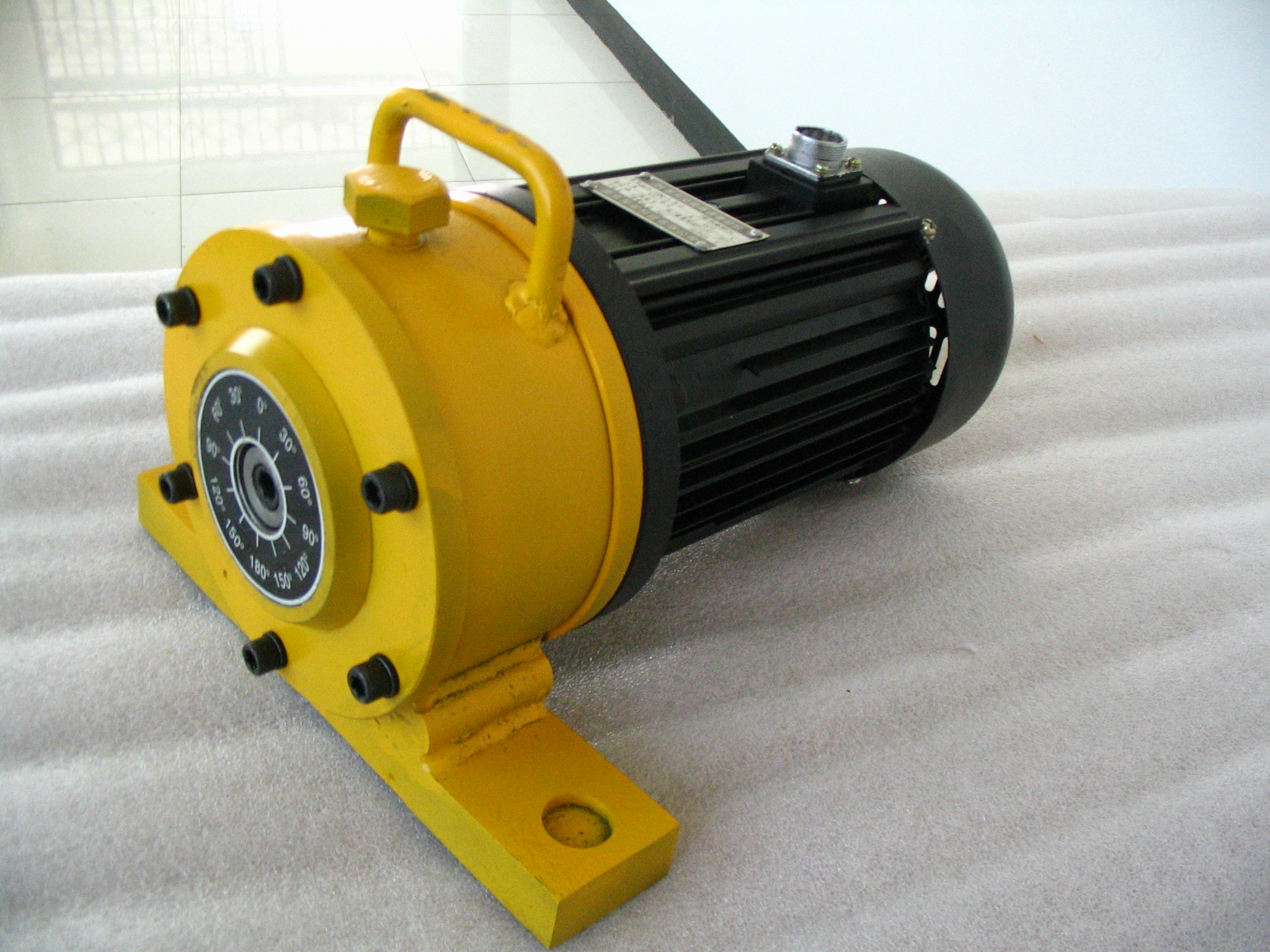 jh振動時效設(shè)備的構(gòu)造原理介紹