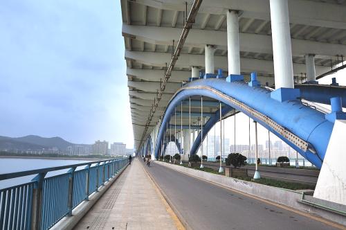 鋼管拱橋靜載荷應(yīng)力測(cè)試