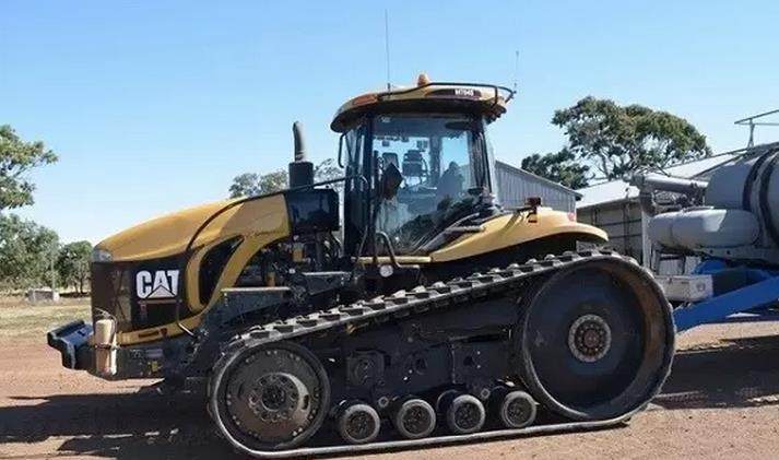 履帶拖拉機(jī)車架大梁振動(dòng)時(shí)效去應(yīng)力效果分析